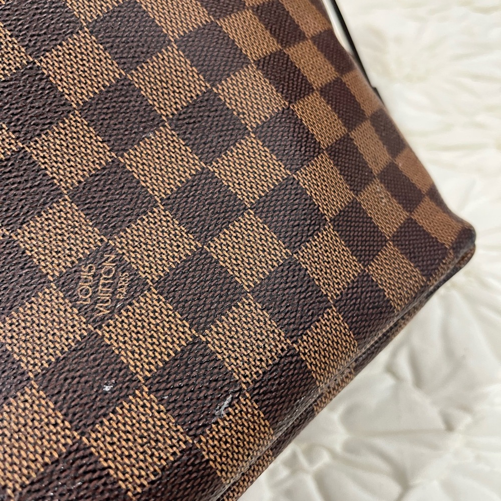 Louis Vuitton GM never full - Picture 9 of 13
